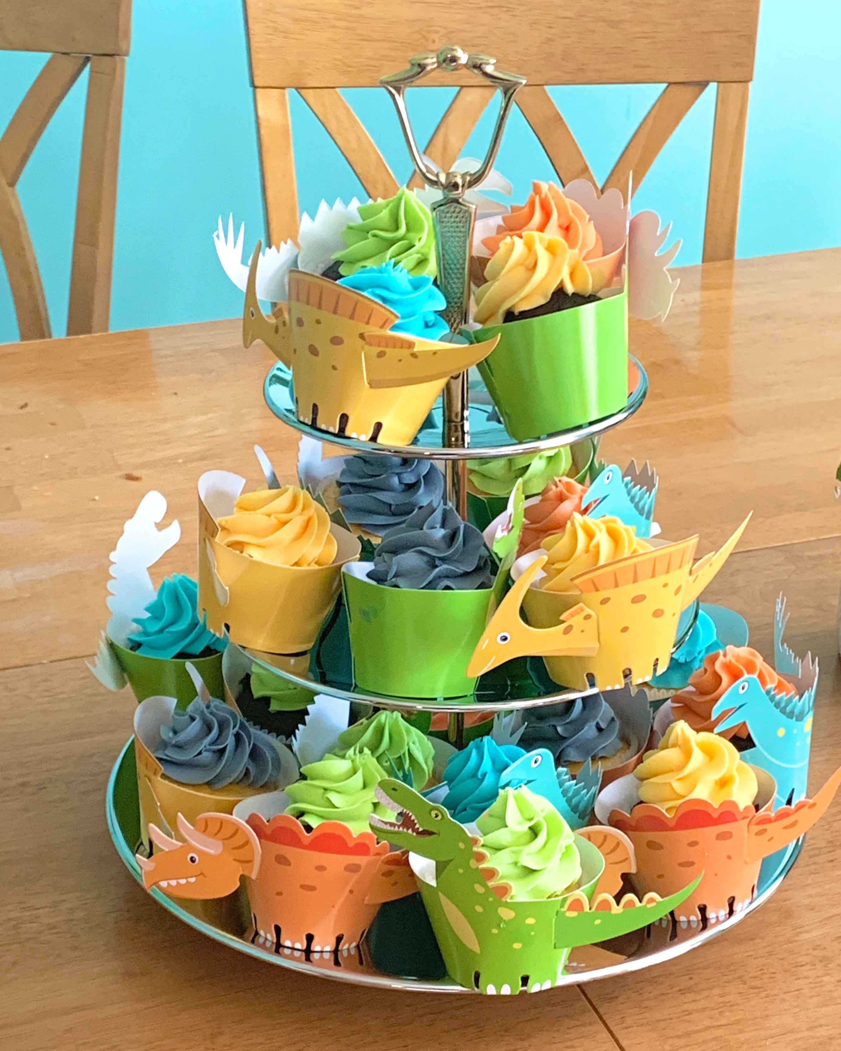 Dinosaur Themed Cupcakes